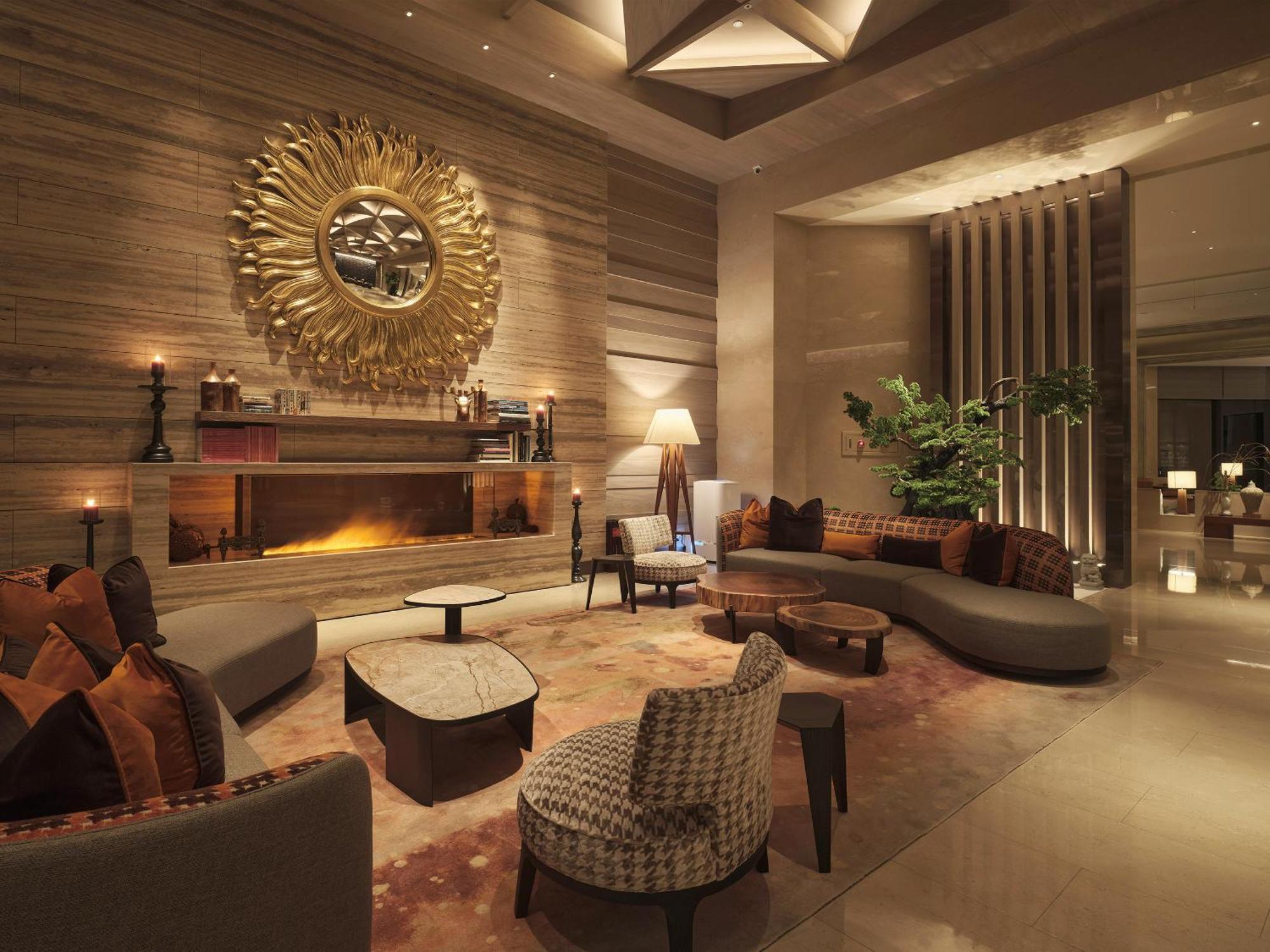 Fleur De Chine Hotel Yuchi Exteriör bild The lobby of the Ritz-Carlton, Dubai